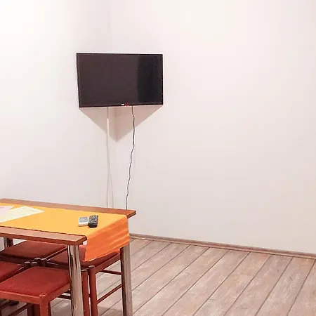 Pet Friendly In * Турань