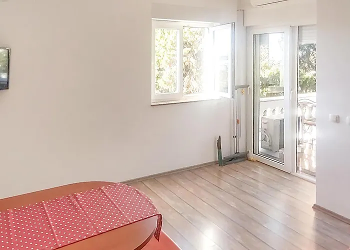 Awesome In With House Sea View Apartment *