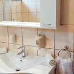 Pet Friendly In Турань